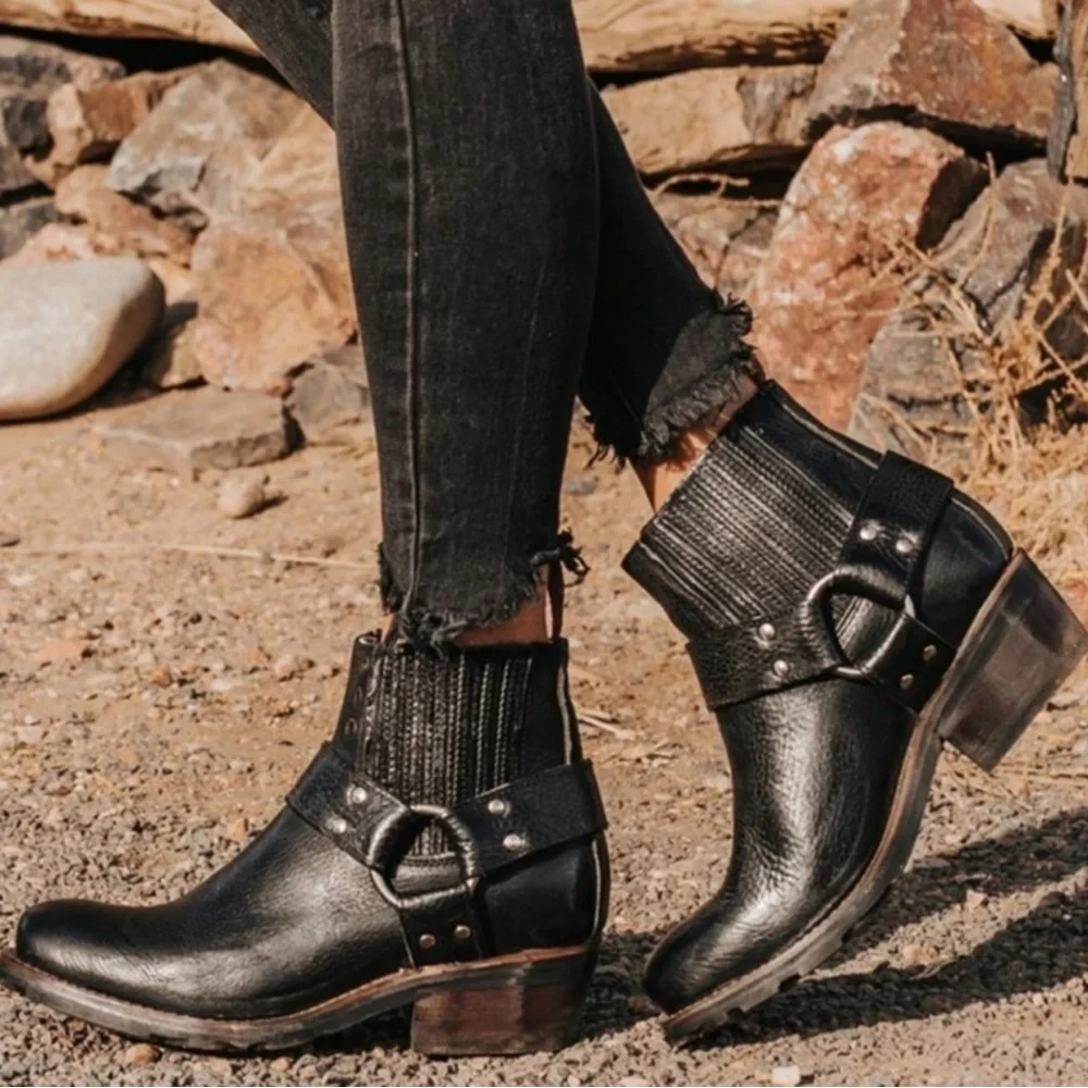 Freebird | Whiskey Black Leather Harness Ankle Boots Moto Size 6 - Picture 7 of 12